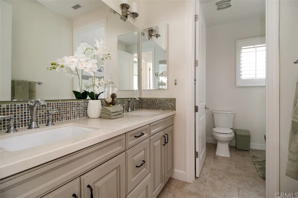 17 Rawhide Irvine, CA 92602 - Photo 27 of 56 Bathroom with instant hot water feature