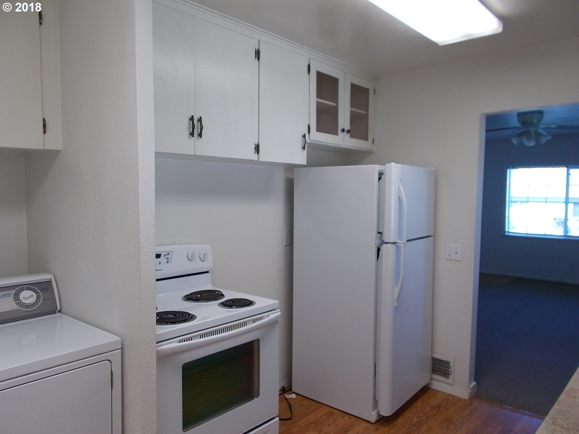 3040 Southwest Kirk Avenue Pendleton, OR 97801 - Photo 4 of 11