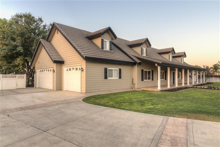 19481 Padron Court Bakersfield, CA 93314 - Photo 2 of 20