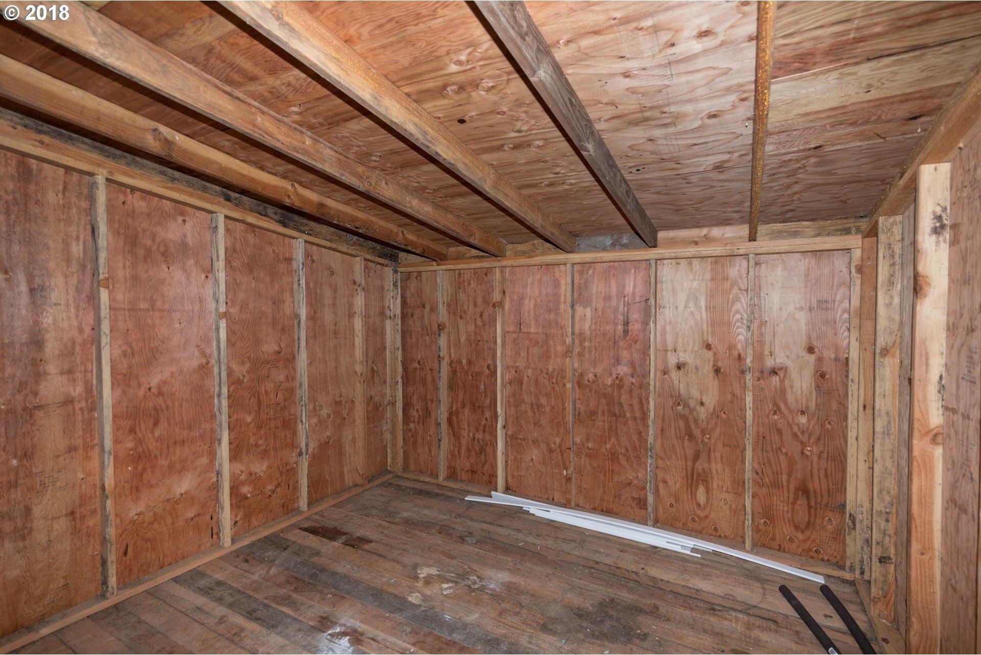 24899 East Hillview Drive Rhododendron, OR 97049 - Photo 27 of 31 Gallery Image 27