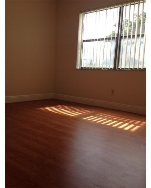 10048 Winding Lake Road, Unit 101 Sunrise, FL 33351 - Photo 23 of 25 Gallery Image 23