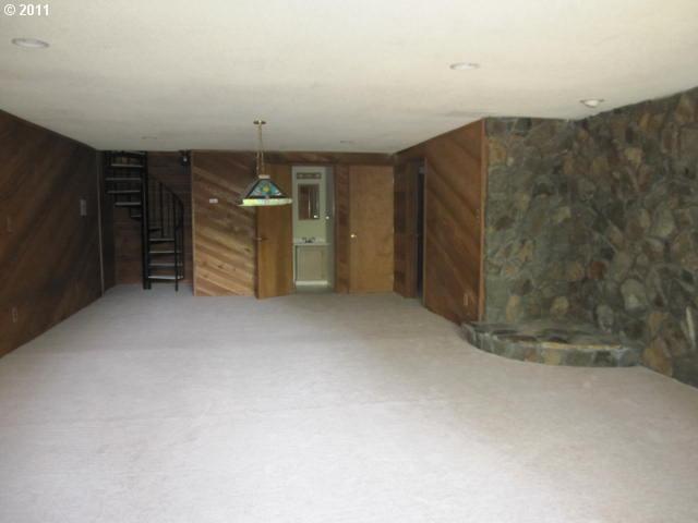7299 Lardon Road Northeast Salem, OR 97305 - Photo 13 of 16 Gallery Image 13