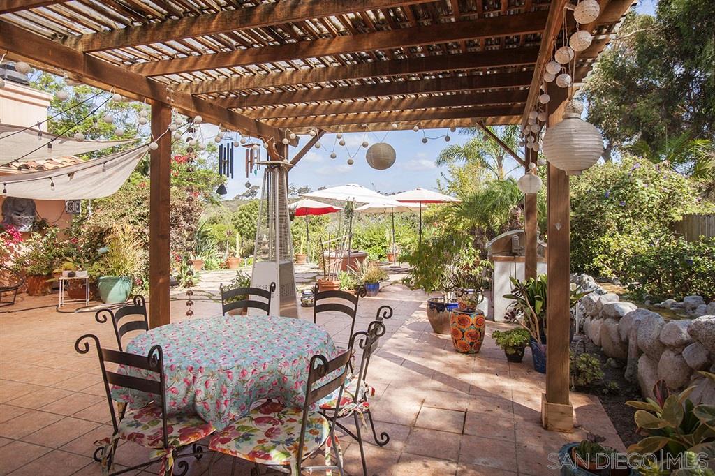 1183 Saxony Road Encinitas, CA 92024 - Photo 12 of 14