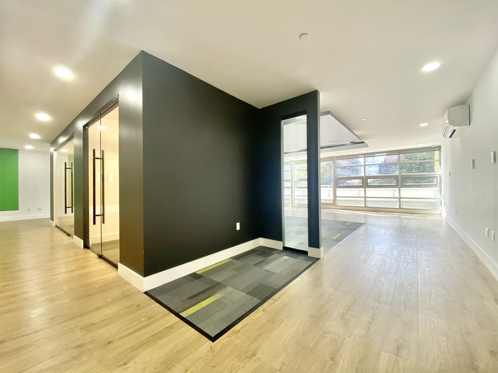 25-10 38th Avenue Queens, NY 11101 - Photo 3 of 17