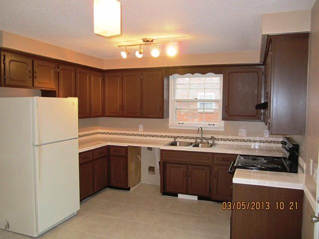 1125 Tobacco Road Clarksville, TN 37042 - Photo 5 of 30