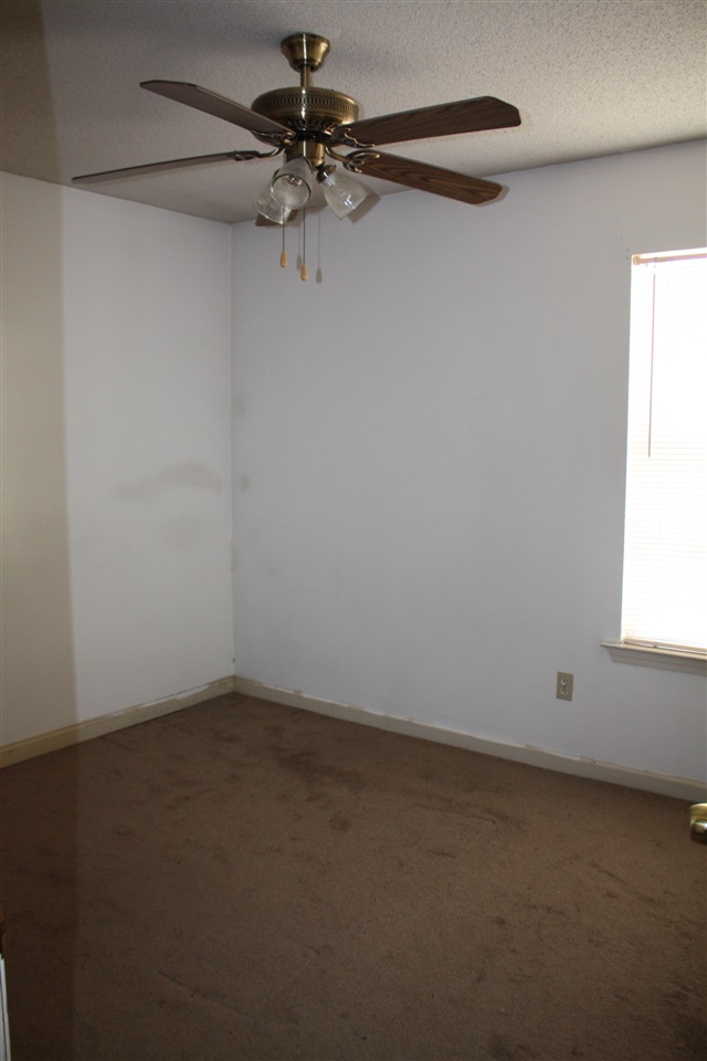 287 East Raines Road Memphis, TN 38109 - Photo 6 of 22 Gallery Image 6
