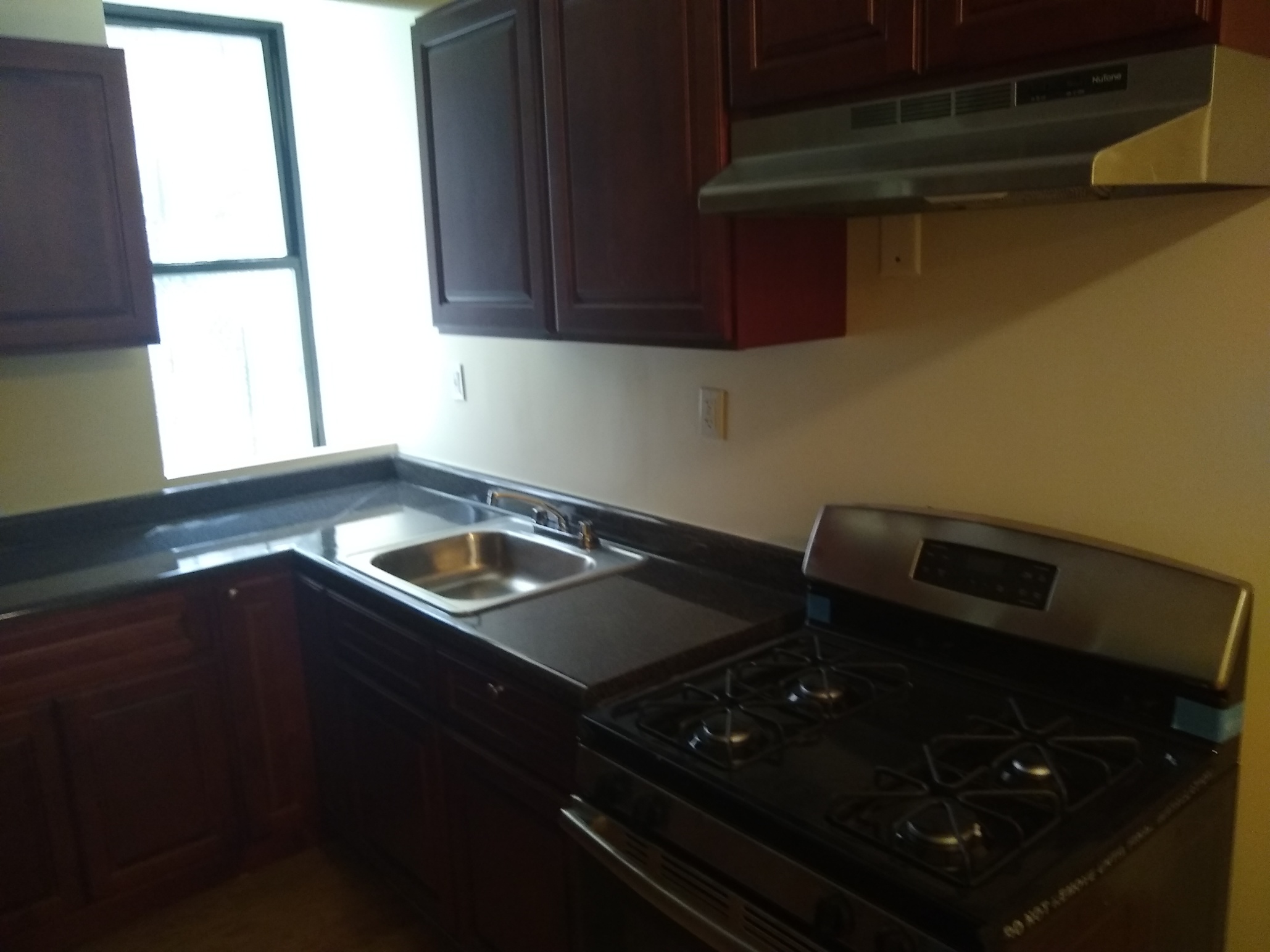 516 West 134th Street, Unit Undisclosed Manhattan, NY 10031 - Photo 3 of 12
