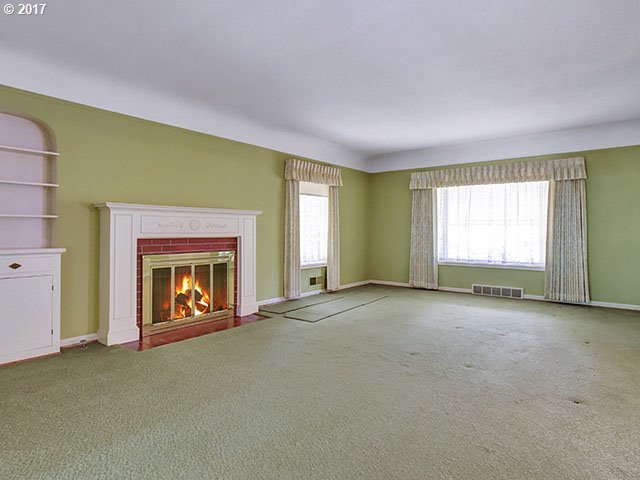 10145 Northwest Leahy Road Portland, OR 97229 - Photo 4 of 32 Gallery Image 4