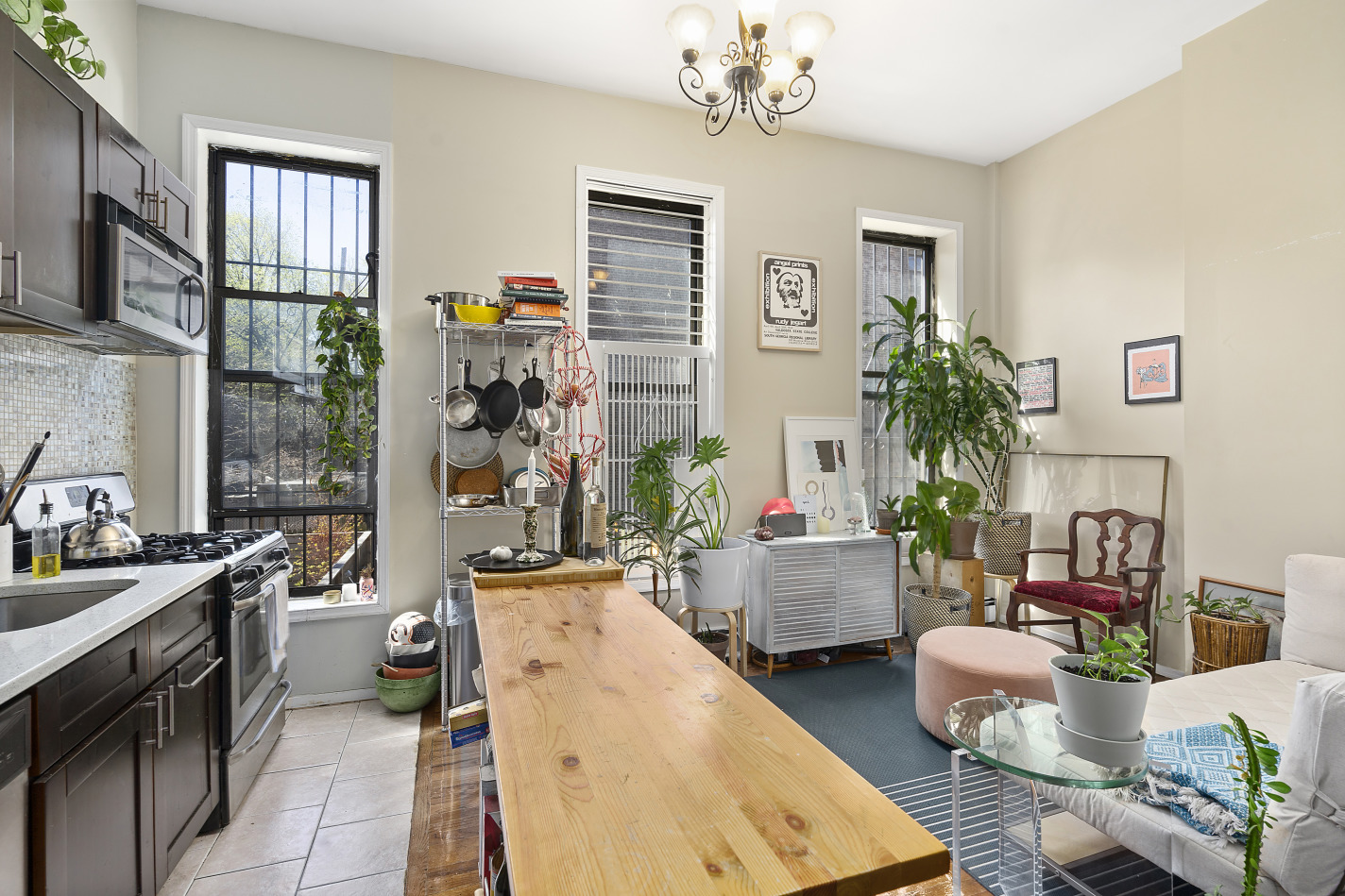 292 Herkimer Street Brooklyn, NY 11216 - Photo 2 of 10