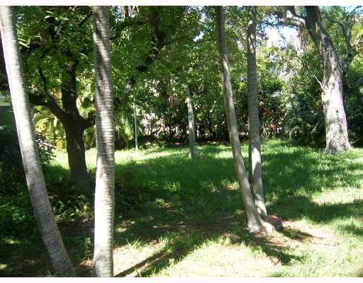 4020 Riviera Drive Coral Gables, FL 33146 - Photo 4 of 4