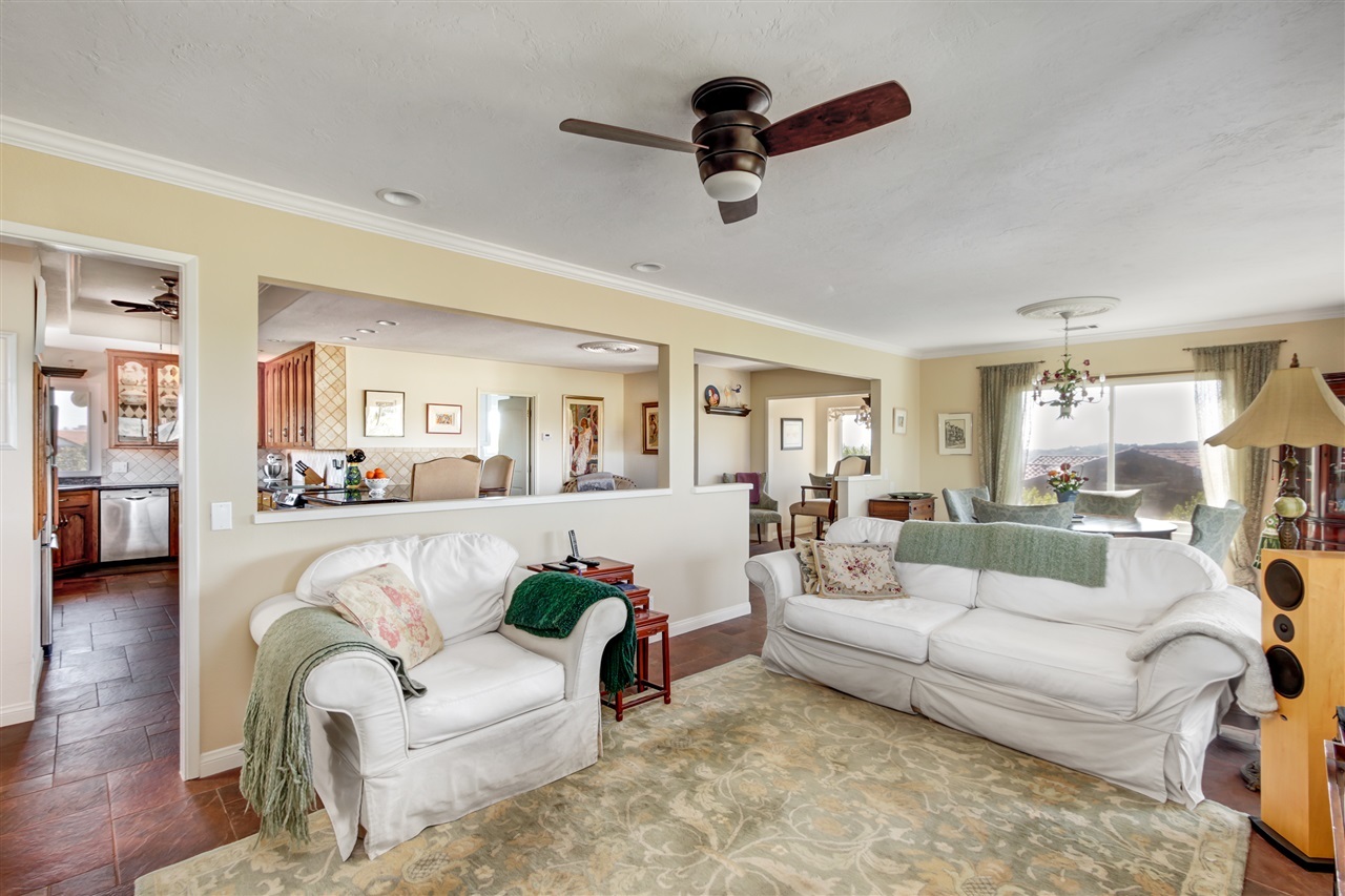 4141 Palomar Drive Fallbrook, CA 92028 - Photo 8 of 24