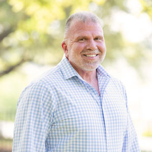 Mark Clausen, Agent in  - Compass