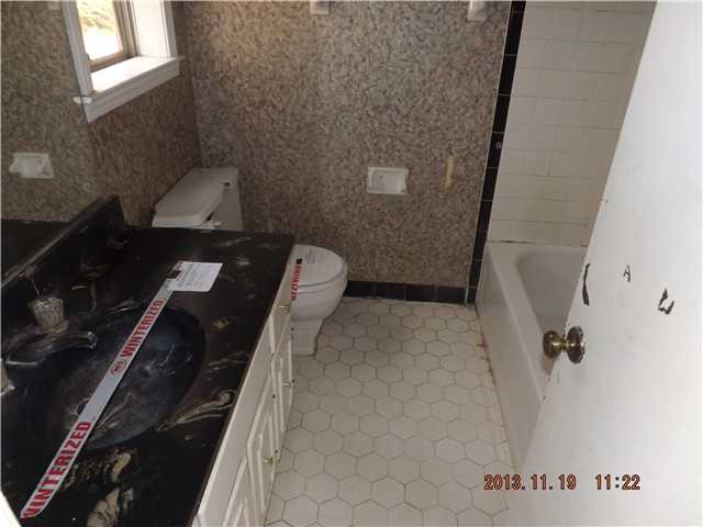 6181 Raintree Drive Memphis, TN 38115 - Photo 7 of 10 Gallery Image 7