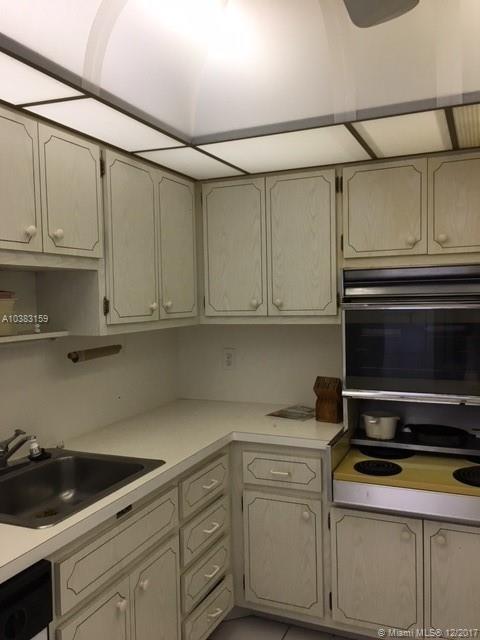 1985 South Ocean Drive, Unit PHD Hallandale, FL 33009 - Photo 8 of 29