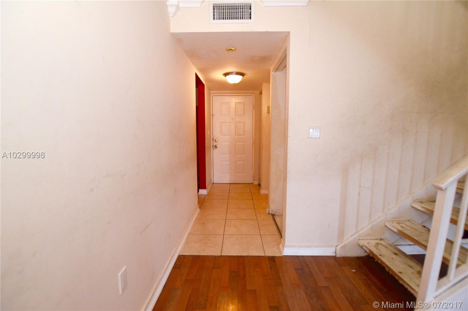 711 North Pine Island Road, Unit 409 Plantation, FL 33324 - Photo 16 of 32