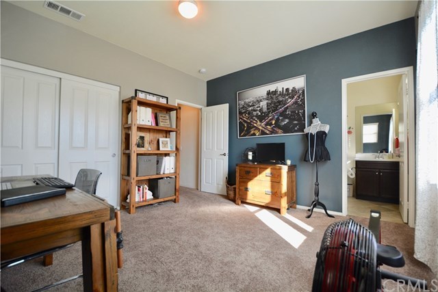 3327 View Ridge Drive Long Beach, CA 90755 - Photo 16 of 28