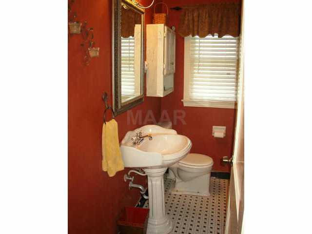 5045 New Castle Road Memphis, TN 38117 - Photo 2 of 5 Gallery Image 2