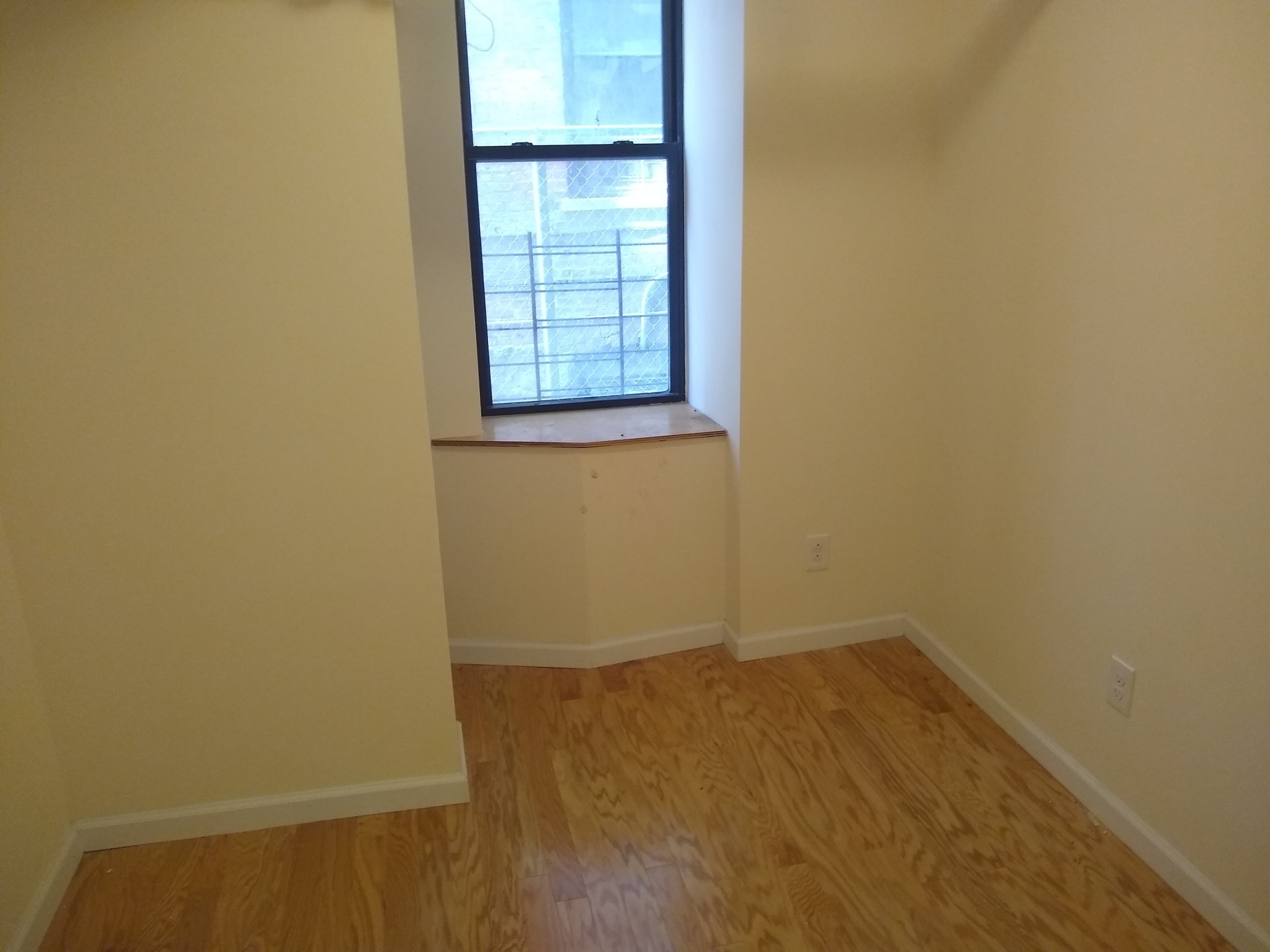 516 West 134th Street, Unit Undisclosed Manhattan, NY 10031 - Photo 8 of 12