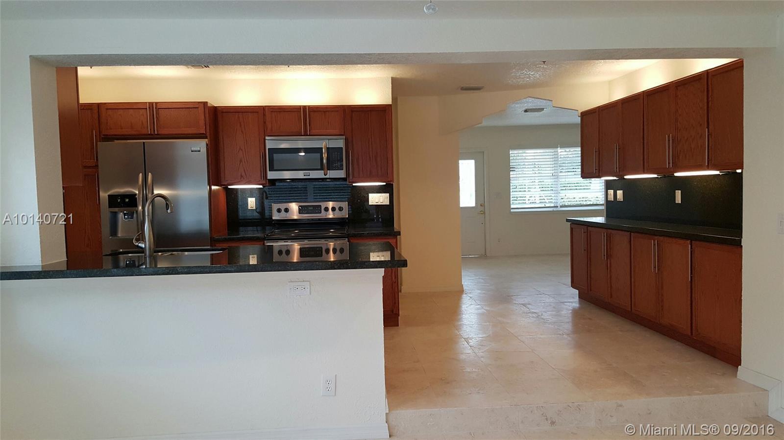 2220 Northeast 51st Street Lighthouse Point, FL 33064 - Photo 3 of 16