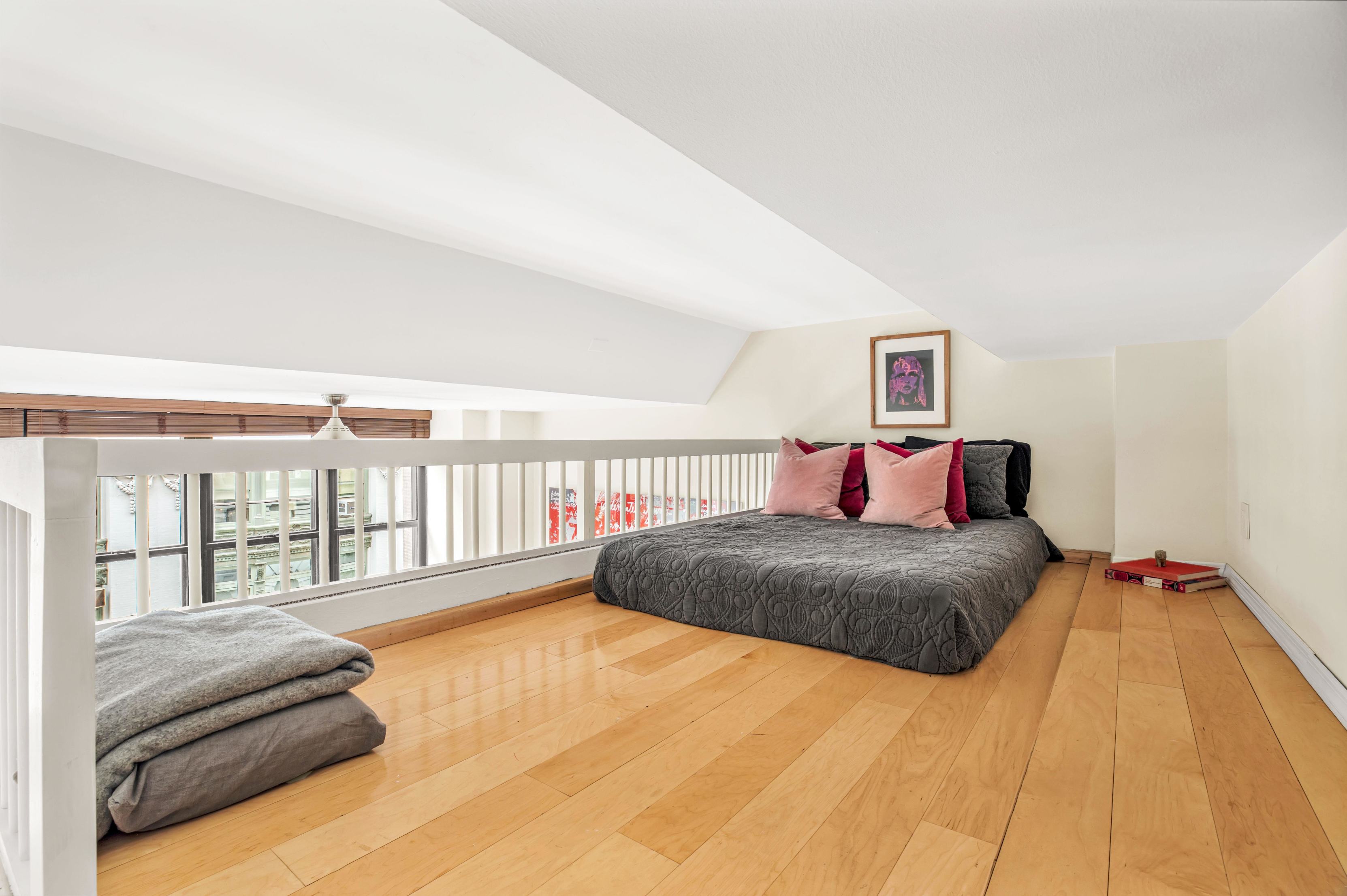 35 East 10th Street, Unit 3K Manhattan, NY 10003 - Photo 4 of 6