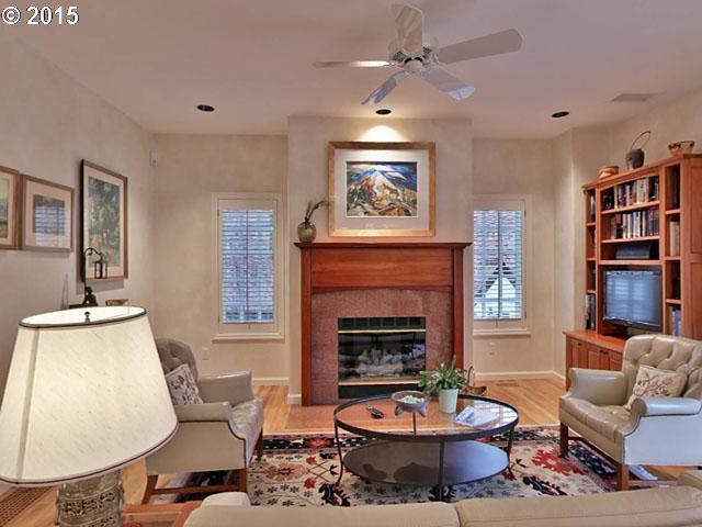 9924 Northwest Abbey Road Portland, OR 97229 - Photo 10 of 16 Gallery Image 10