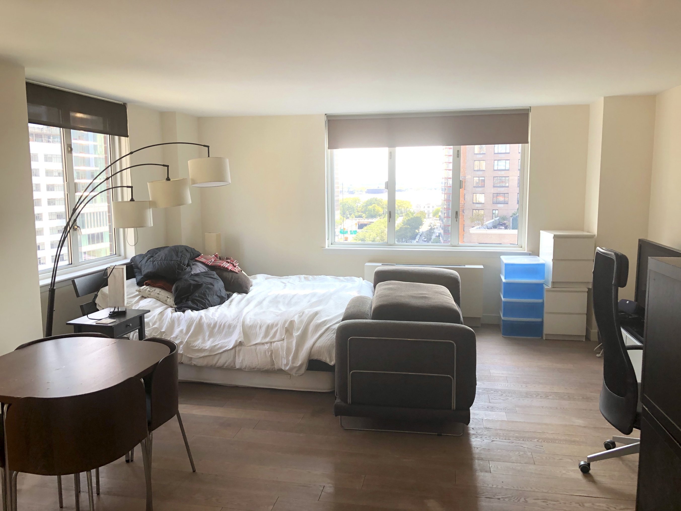 225 Rector Place, Unit 12F Manhattan, NY 10280 - Photo 1 of 8