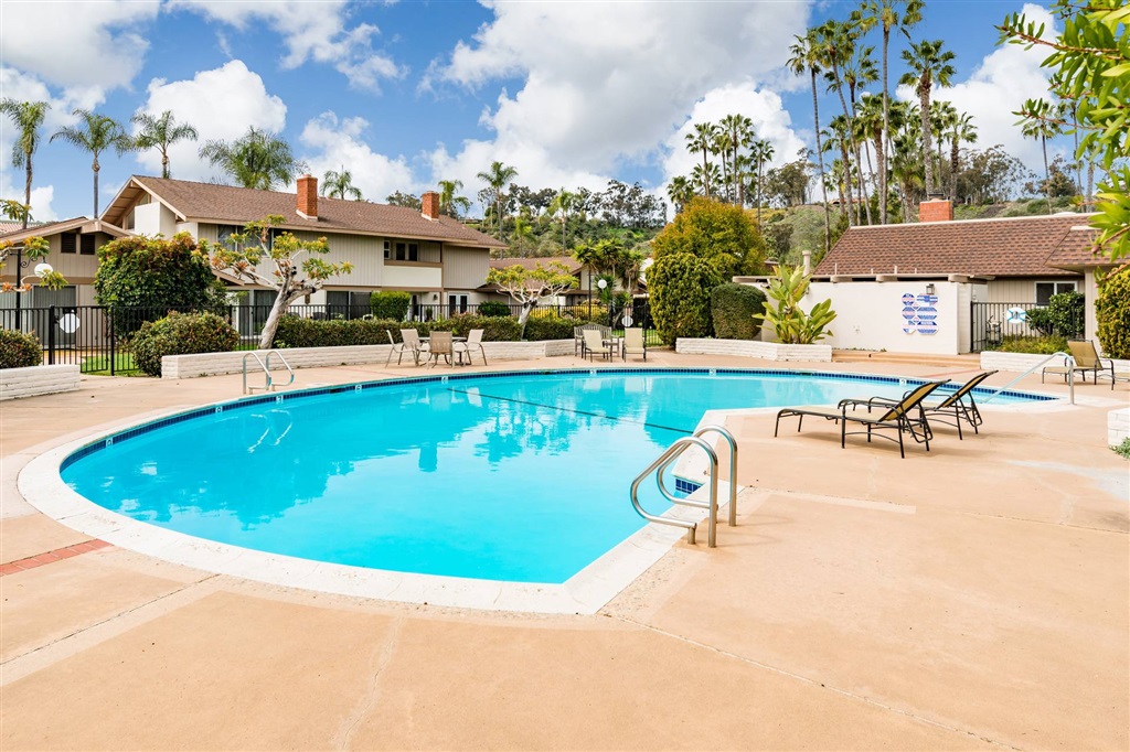 133 Via Coronado Rancho Santa Fe, CA 92091 - Photo 18 of 20
