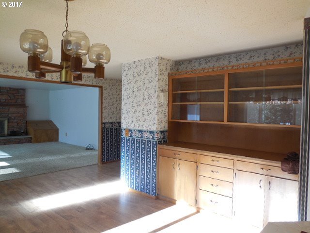 81145 Dufur Valley Road Dufur, OR 97021 - Photo 14 of 32 Gallery Image 14
