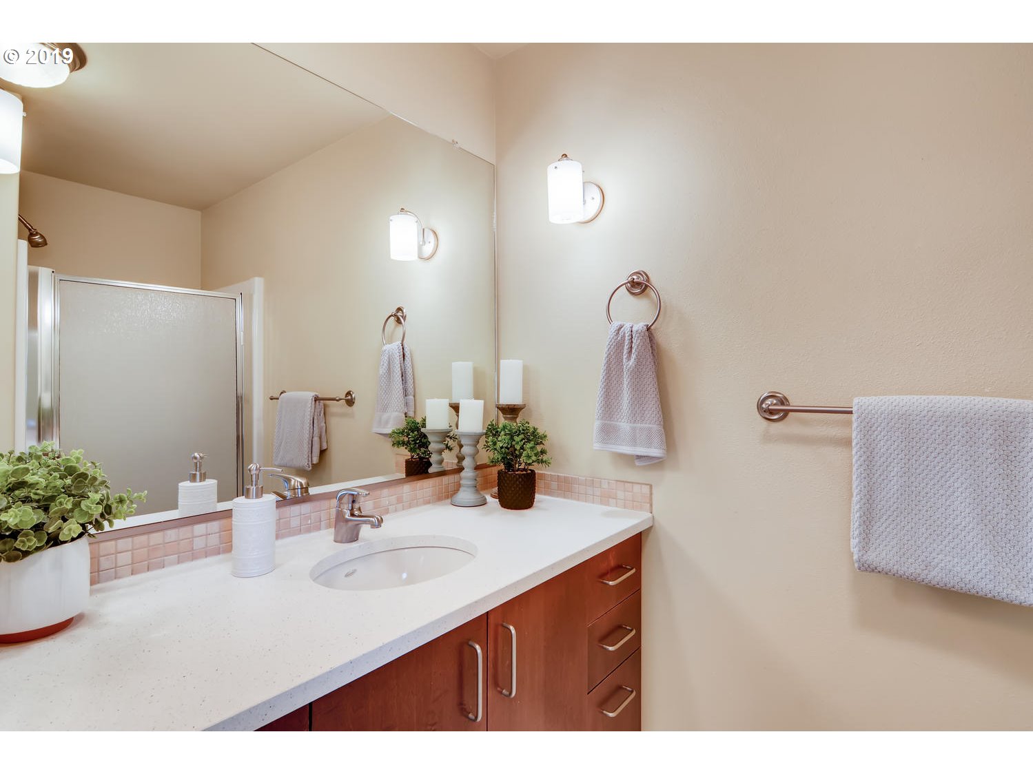 12862 Boones Ferry Road, Unit 114 Lake Oswego, OR 97035 - Photo 11 of 17 Gallery Image 11