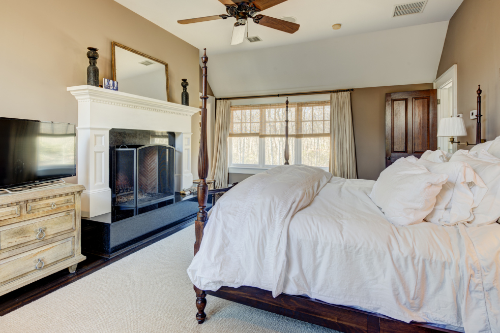 24 Bridge Hill Lane Bridgehampton, NY 11932 - Photo 9 of 13