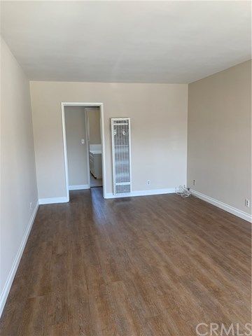 $330,000 | 231 Junipero Avenue, Unit 5, Long Beach, CA 90803