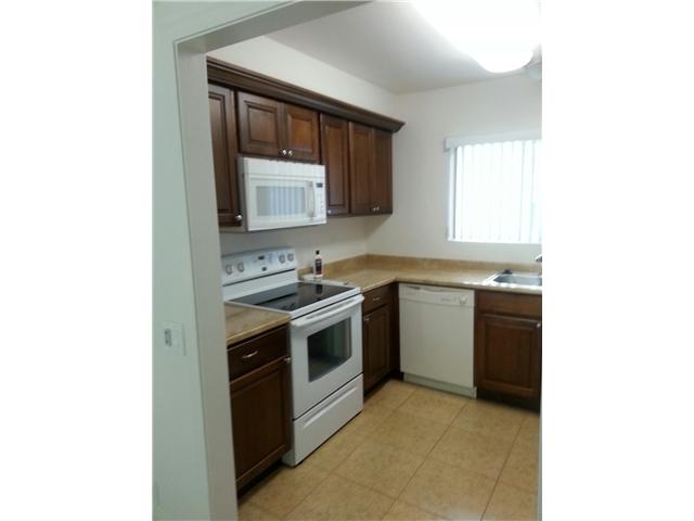 825 Parsley Way Oceanside, CA 92057 - Photo 4 of 15