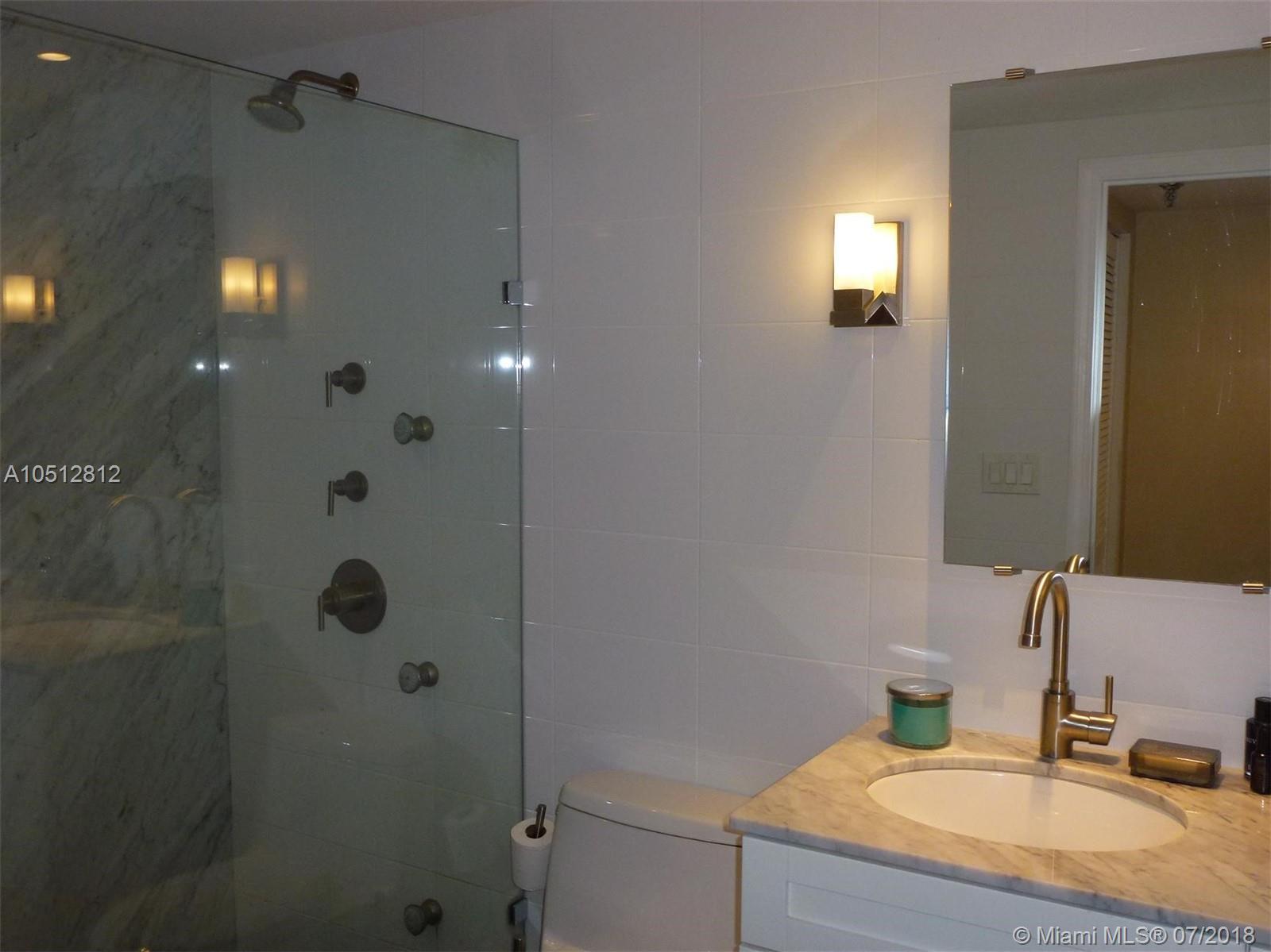 520 Brickell Key Drive, Unit A601 Miami, FL 33131 - Photo 20 of 23