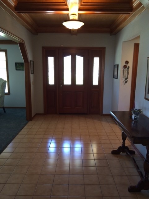 1052 Capra Way Fallbrook, CA 92028 - Photo 11 of 14 Entry way