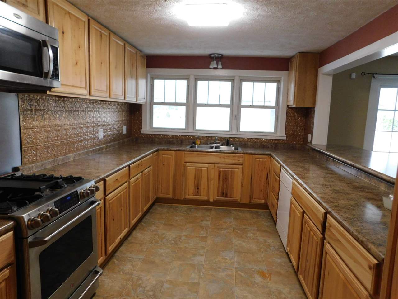 701 Meeks Road Adamsville, TN 38310 - Photo 7 of 25 Gallery Image 7