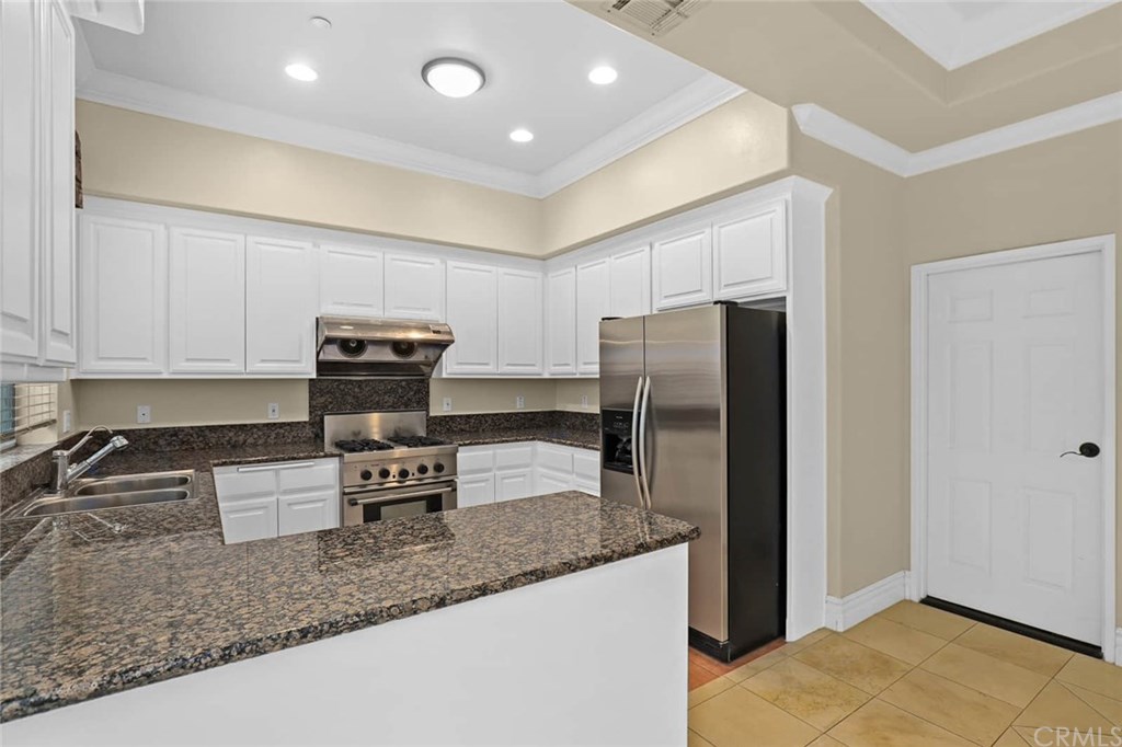 525 Fifth Avenue, Unit B Arcadia, CA 91006 - Photo 5 of 18