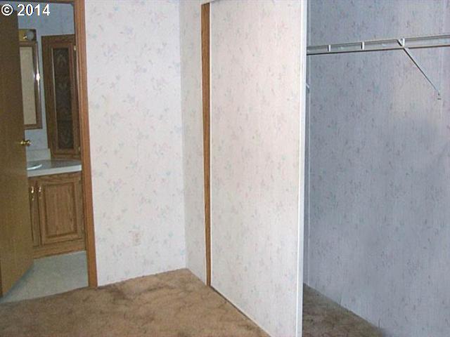 222 Ollis Road, Unit 65 Cave Junction, OR 97523 - Photo 6 of 9 Gallery Image 6