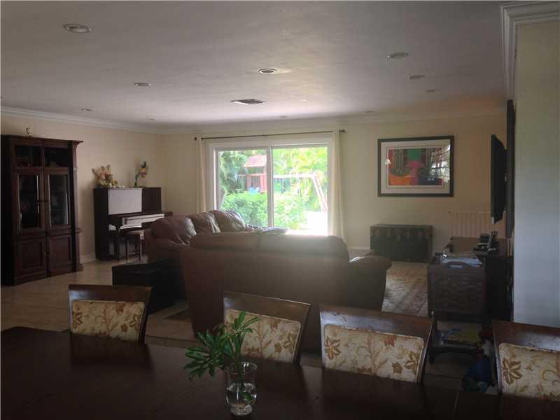 4160 Bay Point Road Miami, FL 33137 - Photo 6 of 8