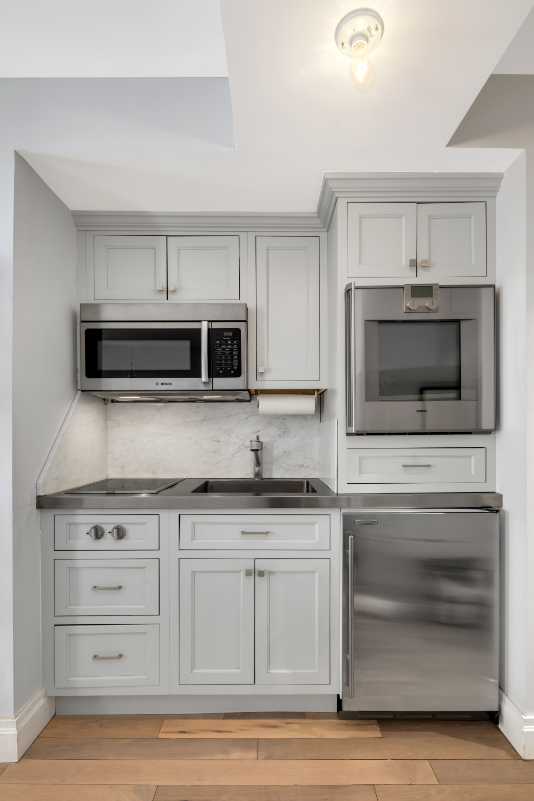 84 Bedford Street, Unit 2R Manhattan, NY 10014 - Photo 2 of 5