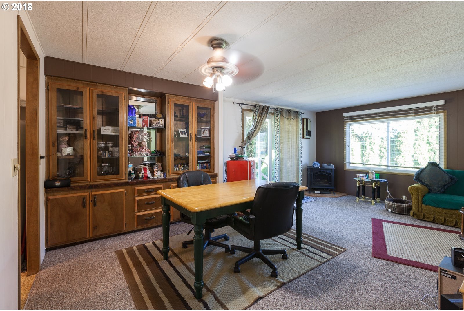 3336 Wyeast Road Hood River, OR 97031 - Photo 12 of 32 Gallery Image 12