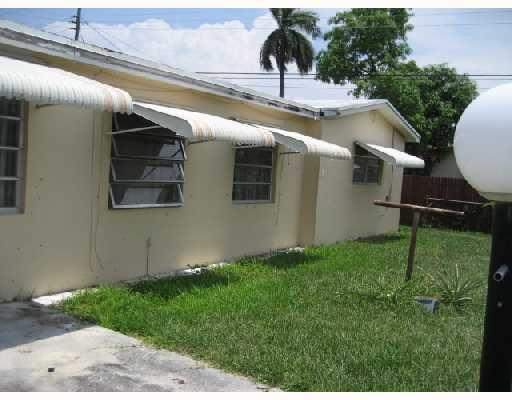 701 Southwest 4th Street Hallandale, FL 33009 - Photo 12 of 13