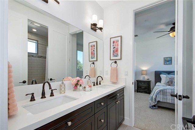 $1,250,000 | 353 East 18th Street, Unit C, Costa Mesa, CA 92627