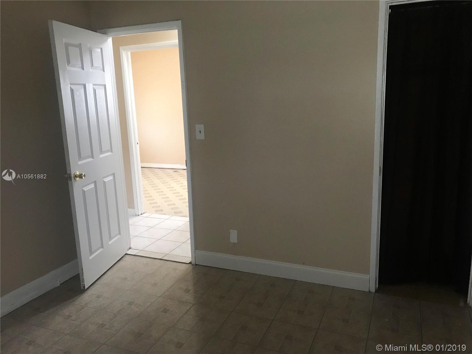 324 Northwest 3rd Street Deerfield Beach, FL 33441 - Photo 4 of 9