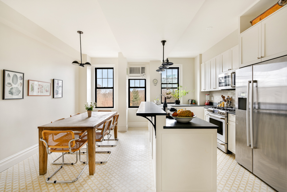 47 Plaza Street West, Unit 6C Brooklyn, NY 11217 - Photo 5 of 13