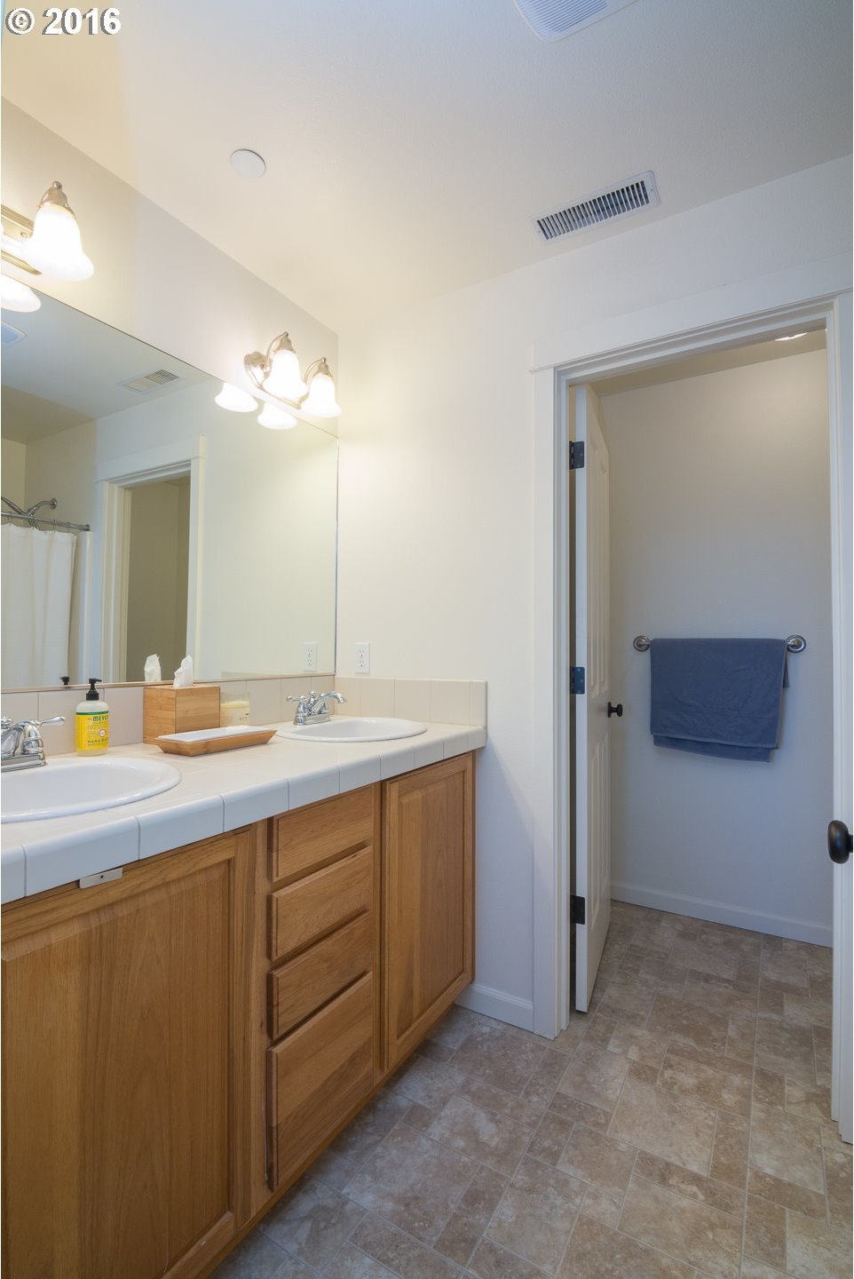 9225 Northwest Germantown Road, Unit 36 Portland, OR 97231 - Photo 20 of 28 Gallery Image 20