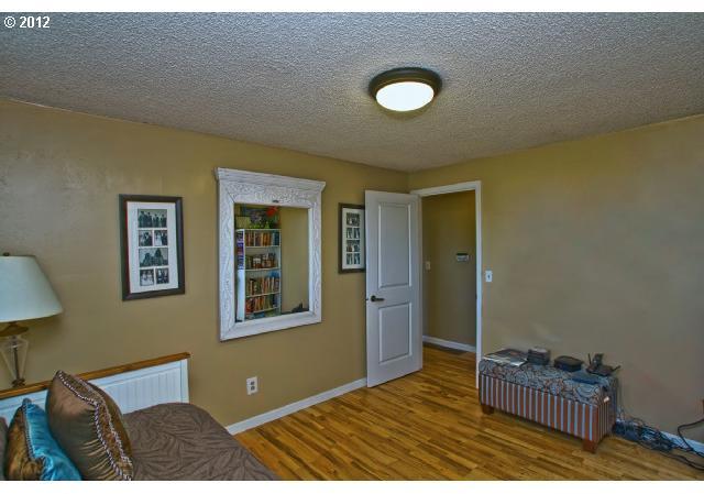 7525 Southwest Frobase Road Tualatin, OR 97062 - Photo 9 of 16 Gallery Image 9
