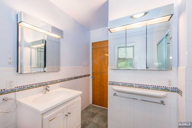 11 Watchtower Road Denville, NJ 07834 - Photo 17 of 25