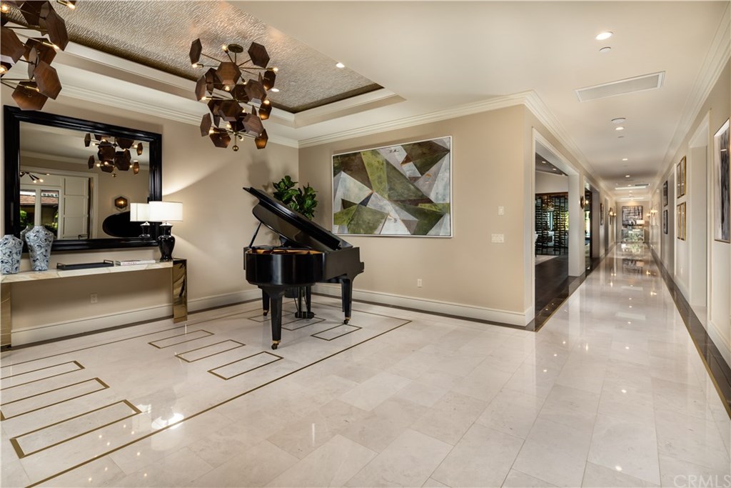 333 West Le Roy Avenue Arcadia, CA 91007 - Photo 3 of 75