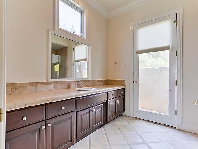 16210 Via Cazadero Rancho Santa Fe, CA 92067 - Photo 19 of 25 pool house bath