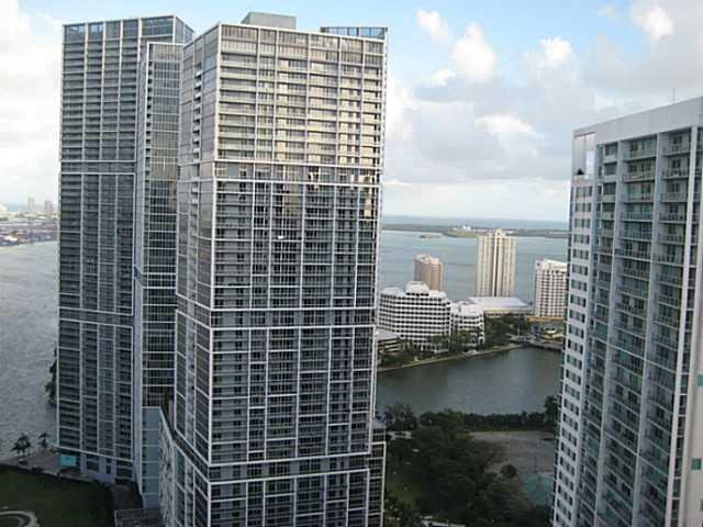 41 Southeast 5th Street, Unit 2201 Miami, FL 33131 - Photo 16 of 25